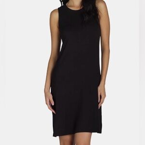 Time and Tru Women's Classic Black Tank Top